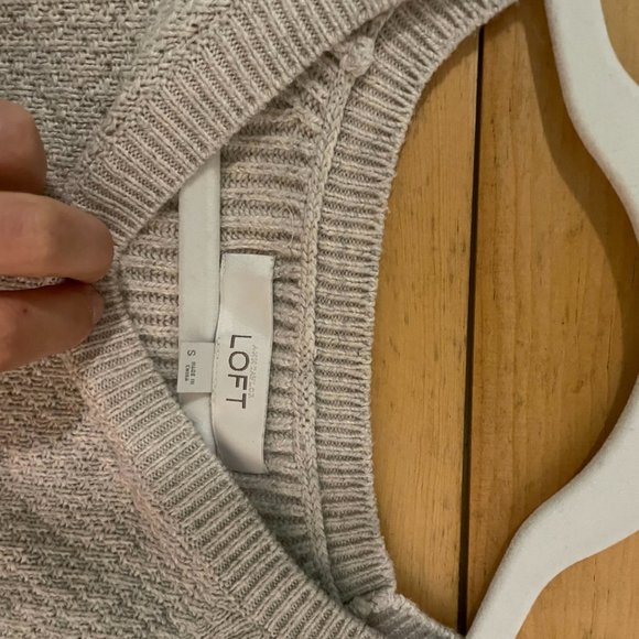 Speckled Beige LOFT Sweater - Picture 2 of 2